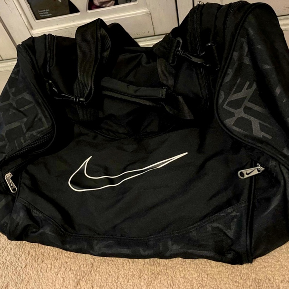 Nike duffel bag